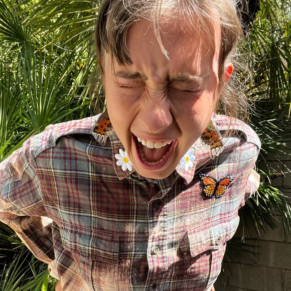 Meet your Posher, Hollis - Picture 1 of 1